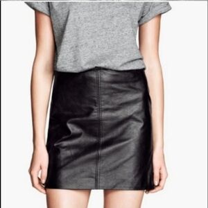 Black Leather Skirt Fully Lined Vented Slit Size 12 H&M